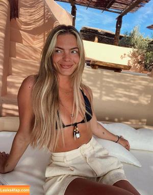 Louisa Johnson photo #0033