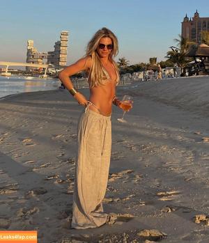 Louisa Johnson photo #0071