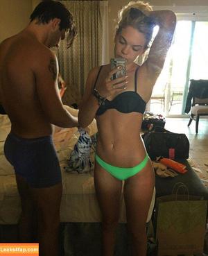 Louisa Johnson photo #0192