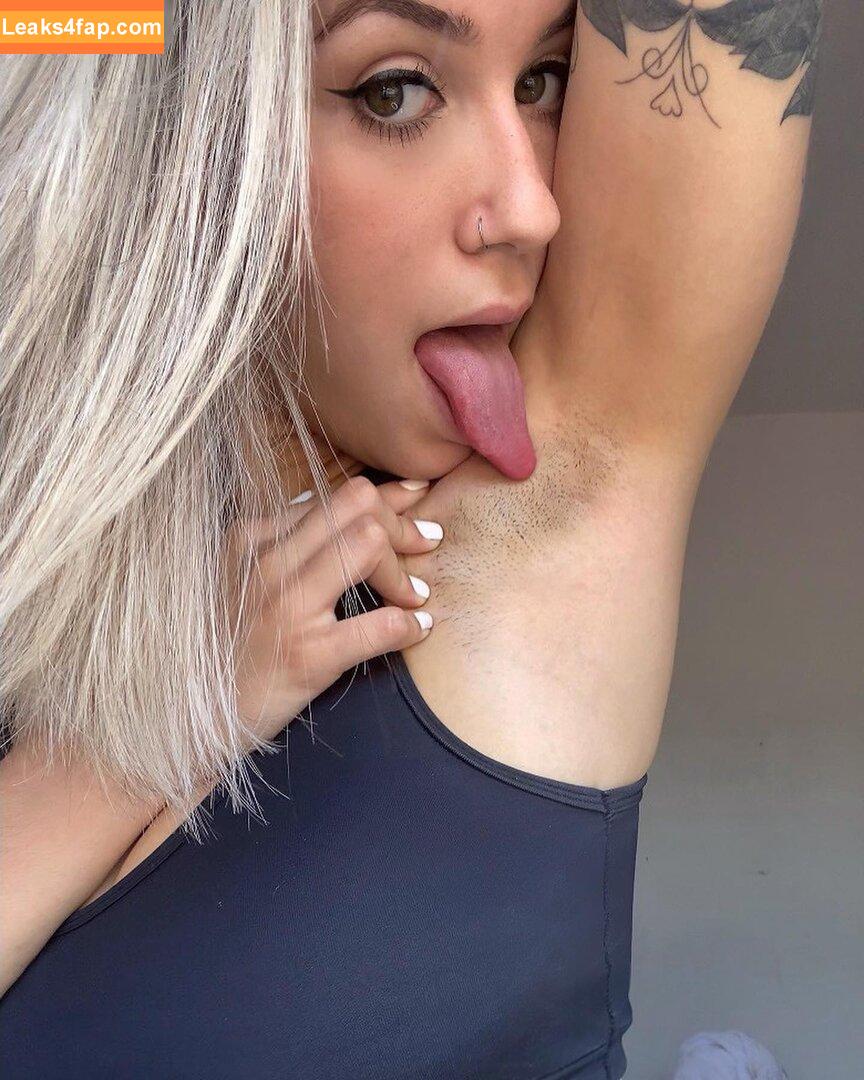 Louise Adams / armpitsbeauty_ / queenlouii2_ / queenlouiifreeaccount leaked photo photo #0054