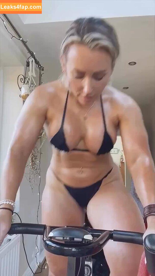 Louise Roberts /  leaked photo photo #0005