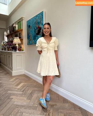 Louise Thompson photo #0003