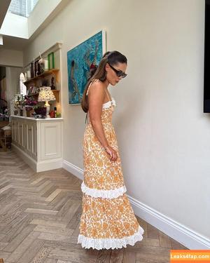 Louise Thompson photo #0011