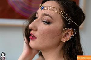 LouiseBordeaux photo #0117