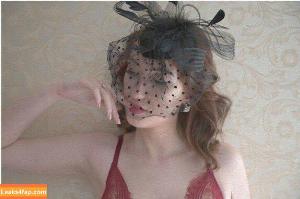 LouiseBordeaux photo #0170