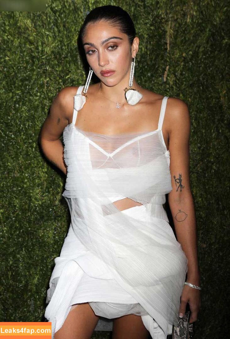 Lourdes Maria Ciccone Leon / lourdesleon слитое фото фото #0005