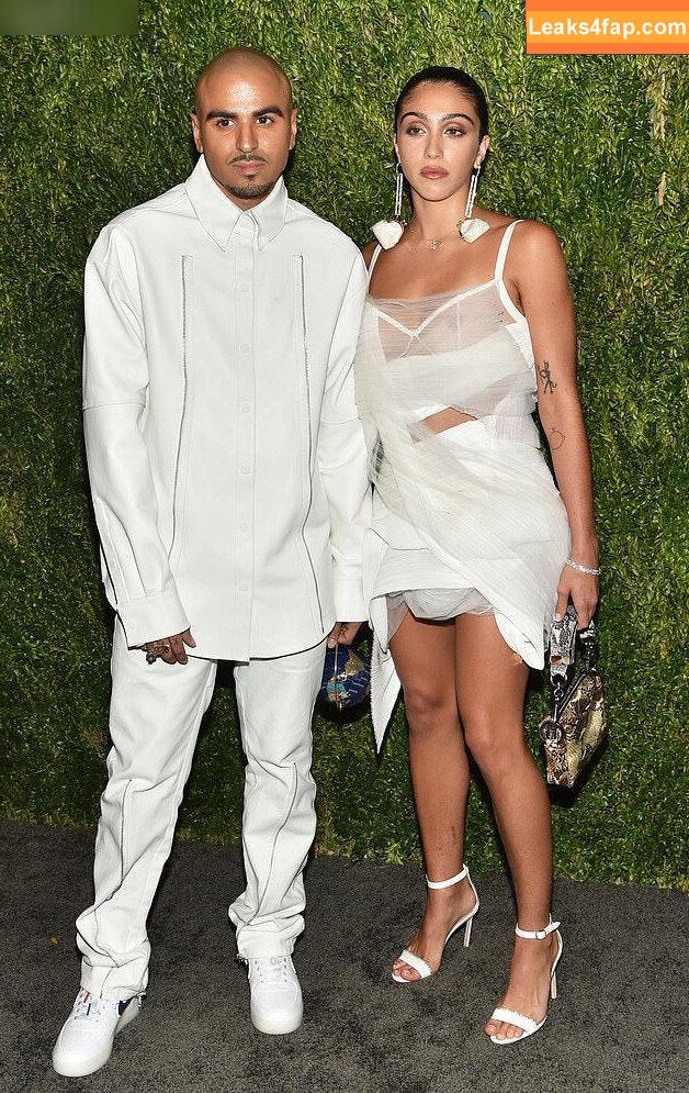 Lourdes Maria Ciccone Leon / lourdesleon слитое фото фото #0006