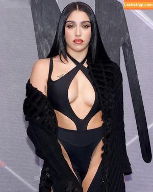 Lourdes Maria Ciccone Leon photo #0050