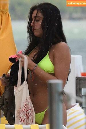 Lourdes Maria Ciccone Leon photo #0182