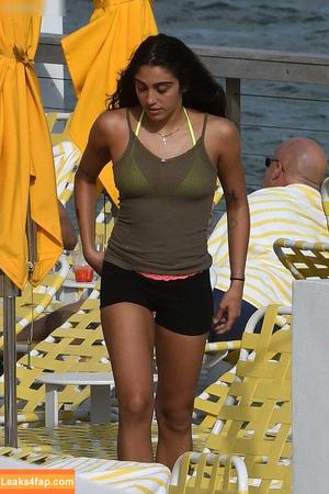 Lourdes Maria Ciccone Leon photo #0183