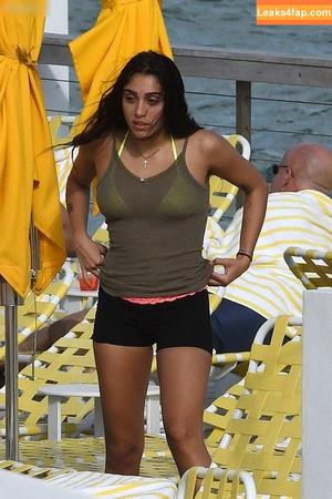 Lourdes Maria Ciccone Leon photo #0185