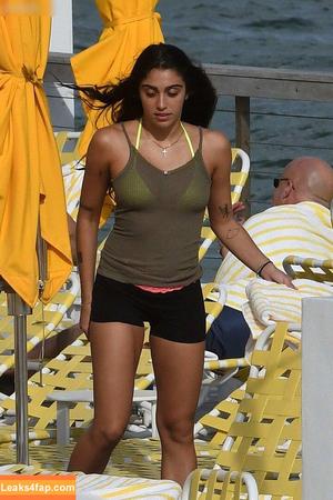 Lourdes Maria Ciccone Leon photo #0187