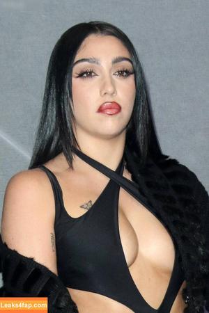 Lourdes Maria Ciccone Leon photo #0262