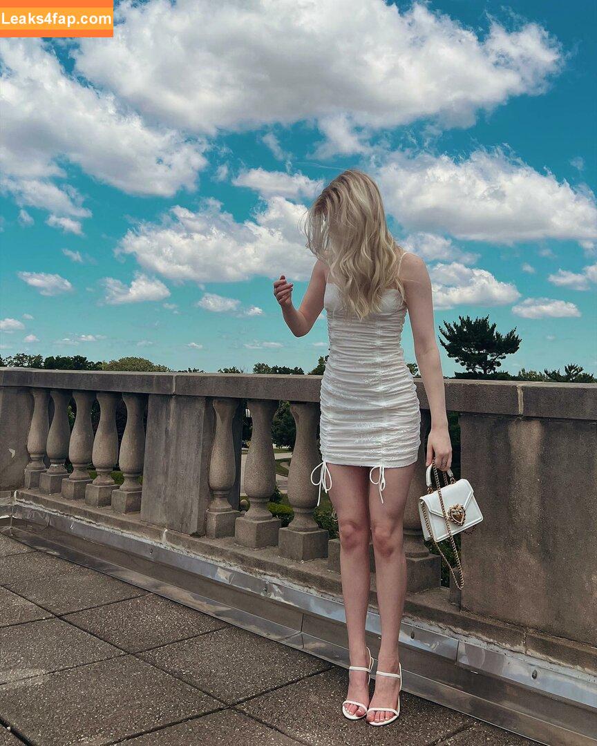 Loveabilities / kellycantinsta leaked photo photo #0024