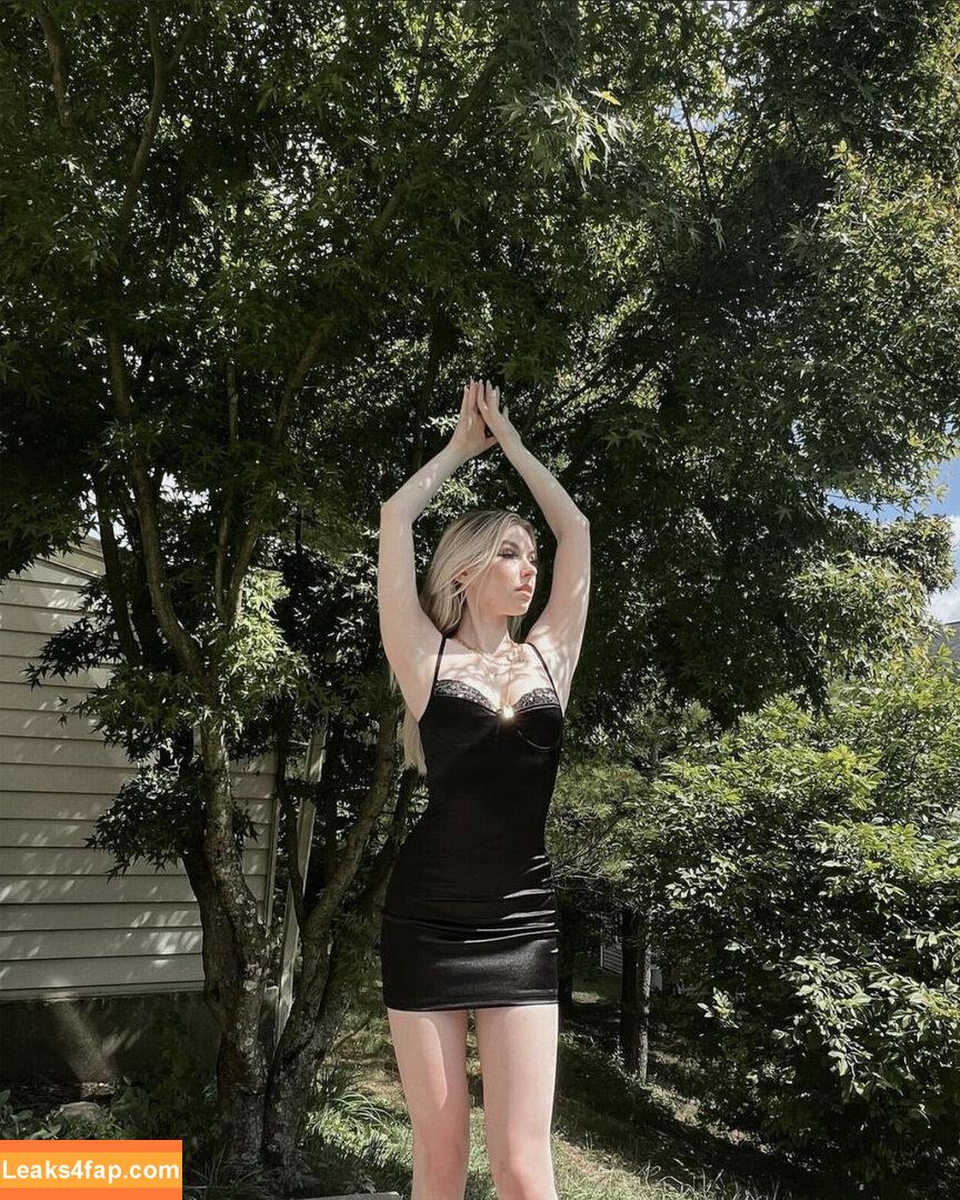 Loveabilities / kellycantinsta leaked photo photo #0030