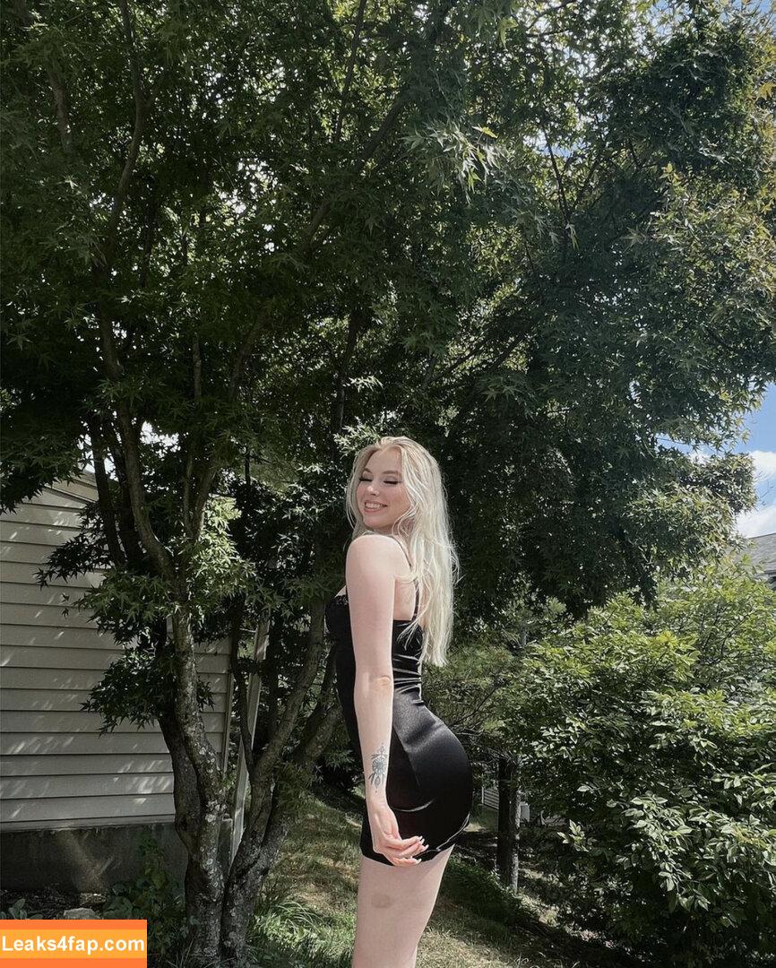 Loveabilities / kellycantinsta leaked photo photo #0033