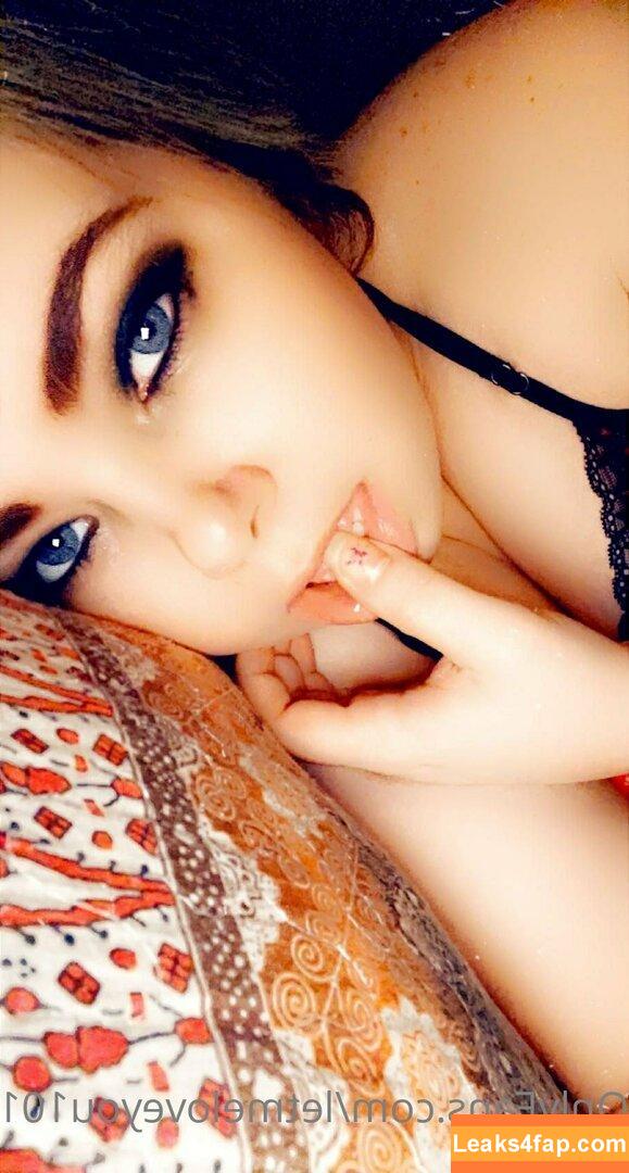 lovegiantess /  leaked photo photo #0001