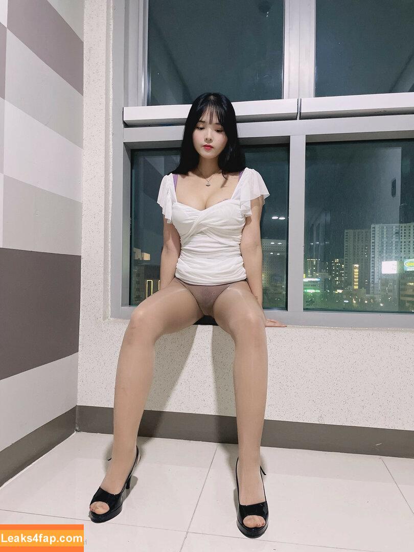 loveju_yu / loveyu_ju leaked photo photo #0206