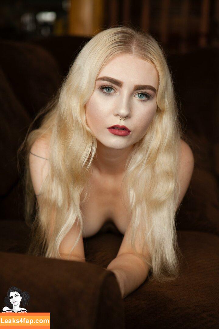 Loveless / lovelesssuicide leaked photo photo #0112