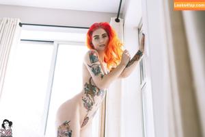 Loveless фото #0271