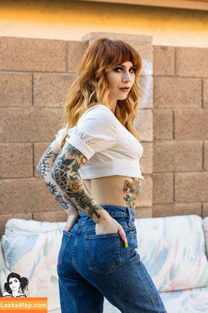 Loveless фото #0376