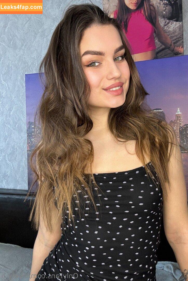 lovely_li /  leaked photo photo #0027