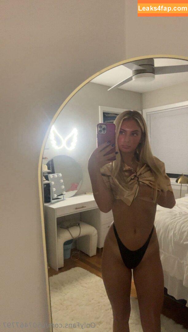 Lovelyaveryyy / Lovelyaveryy leaked photo photo #0008