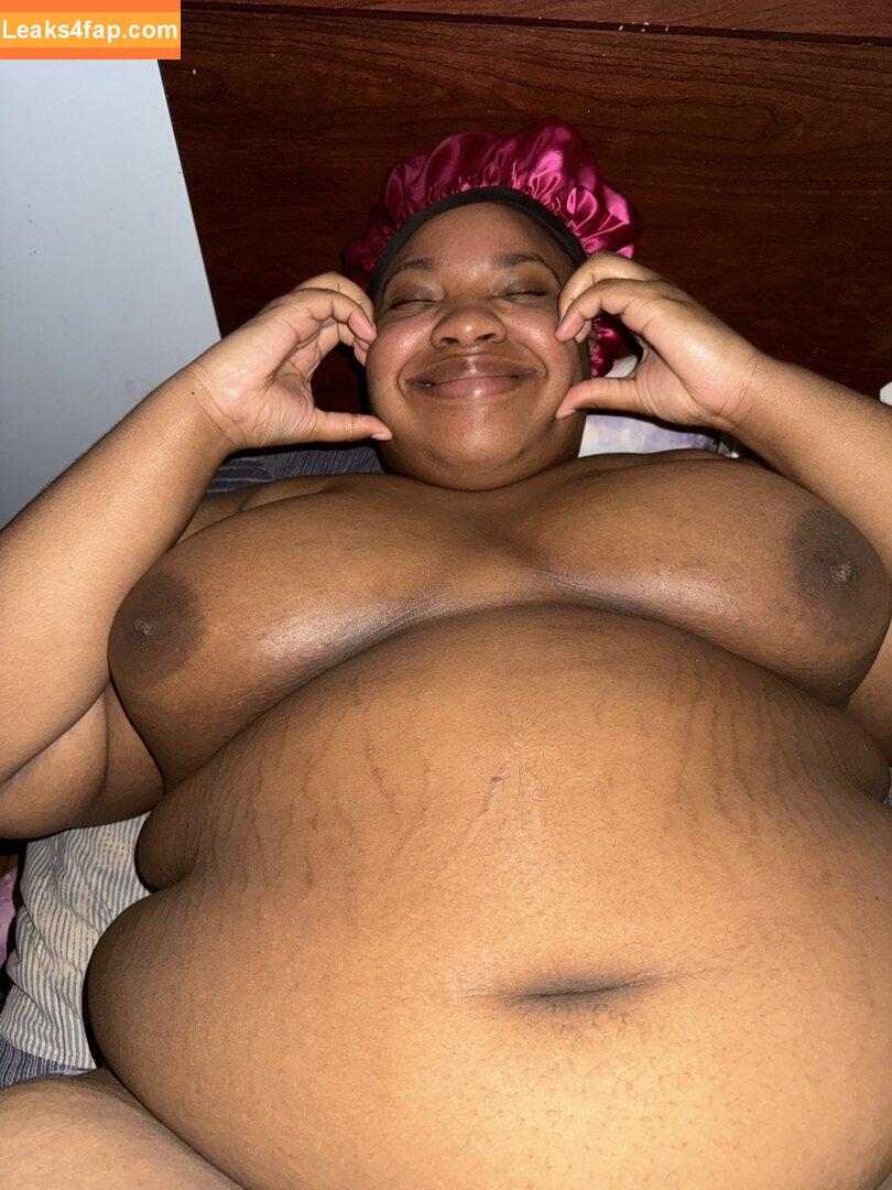 Lovelypeaches / lovelypeachespopsinger100 leaked photo photo #0017