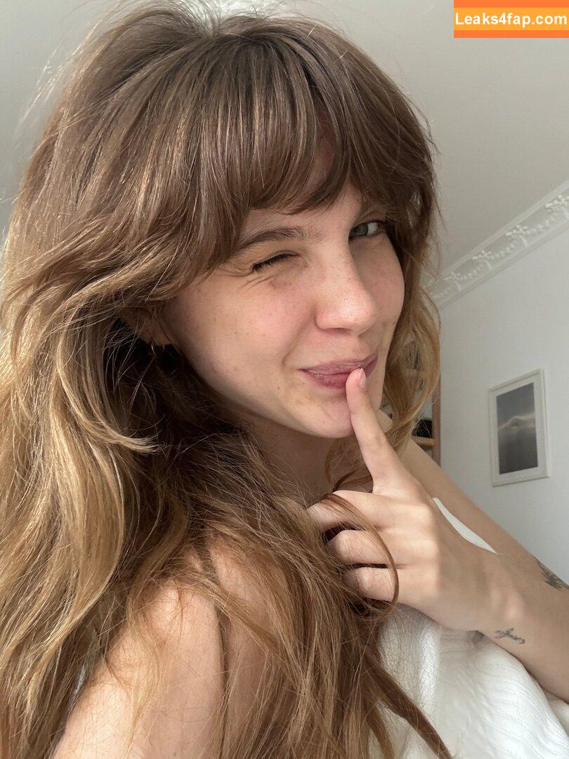 lovelysofie / lovely.sofie leaked photo photo #0001