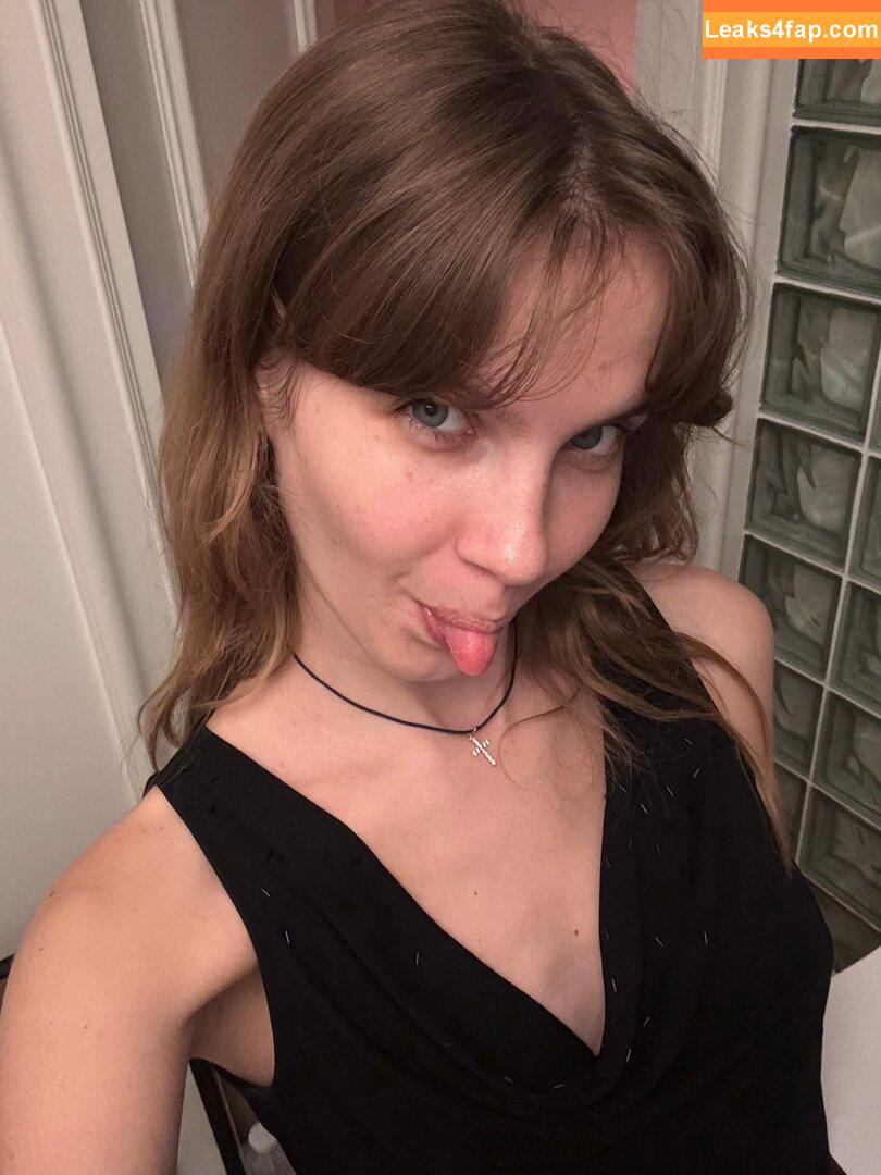 lovelysofie / lovely.sofie leaked photo photo #0003