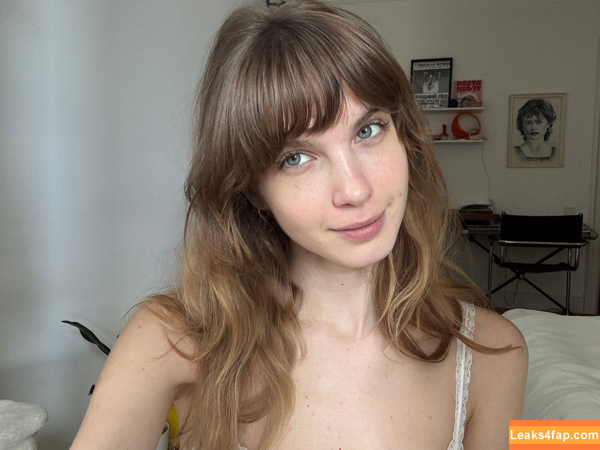 lovelysofie / lovely.sofie leaked photo photo #0004