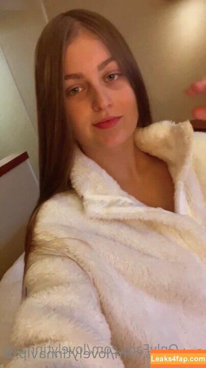 lovelytinnavipxo / https: leaked photo photo #0162