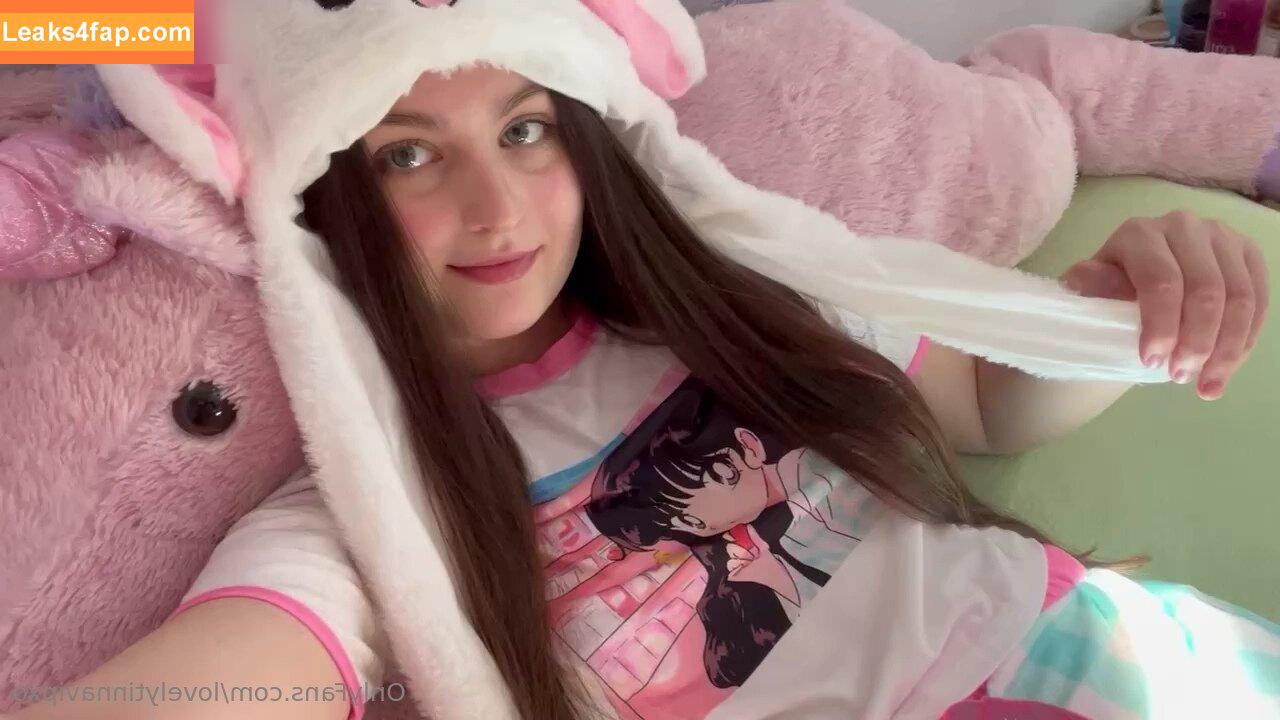 lovelytinnavipxo / https: leaked photo photo #0232