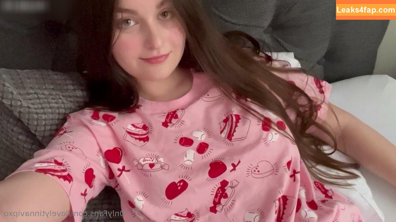 lovelytinnavipxo / https: leaked photo photo #0304