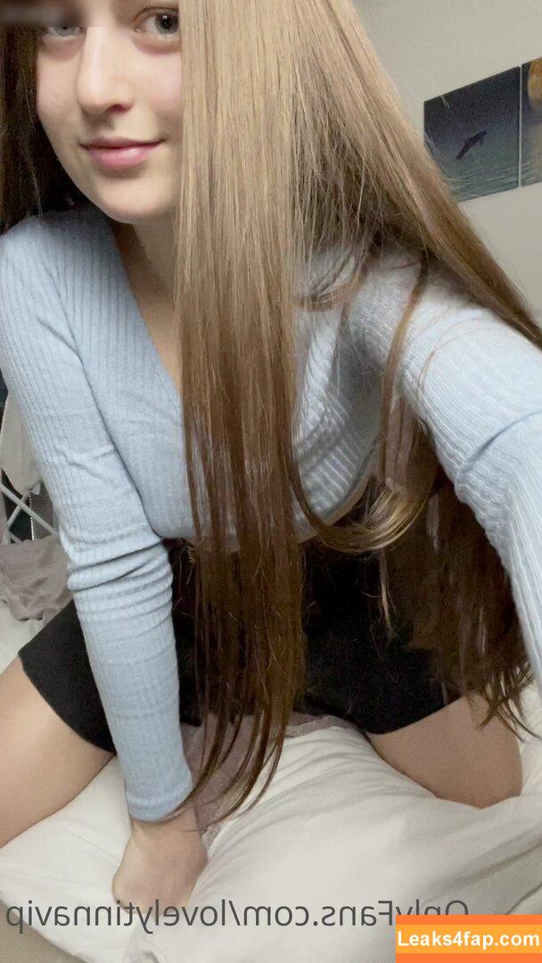 lovelytinnavipxo / https: leaked photo photo #0383
