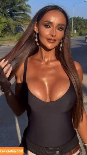 Lovesapphirex photo #0042