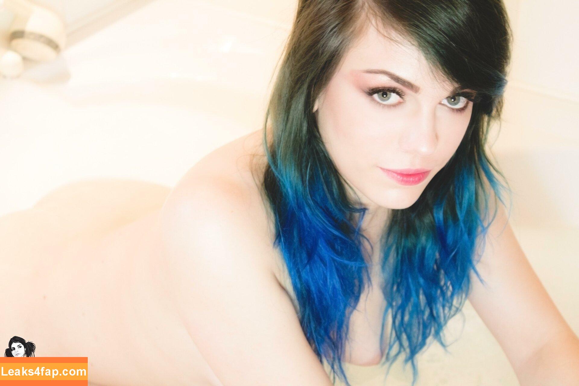 Lovia Suicide /  leaked photo photo #0190