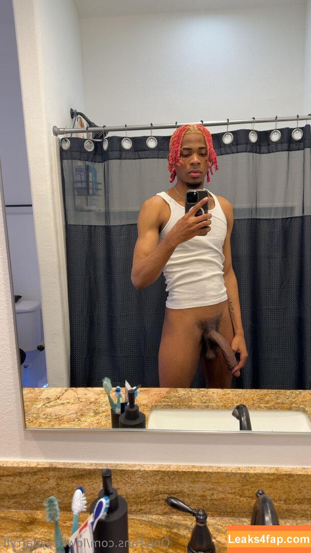 lowkeyydarryll /  leaked photo photo #0009