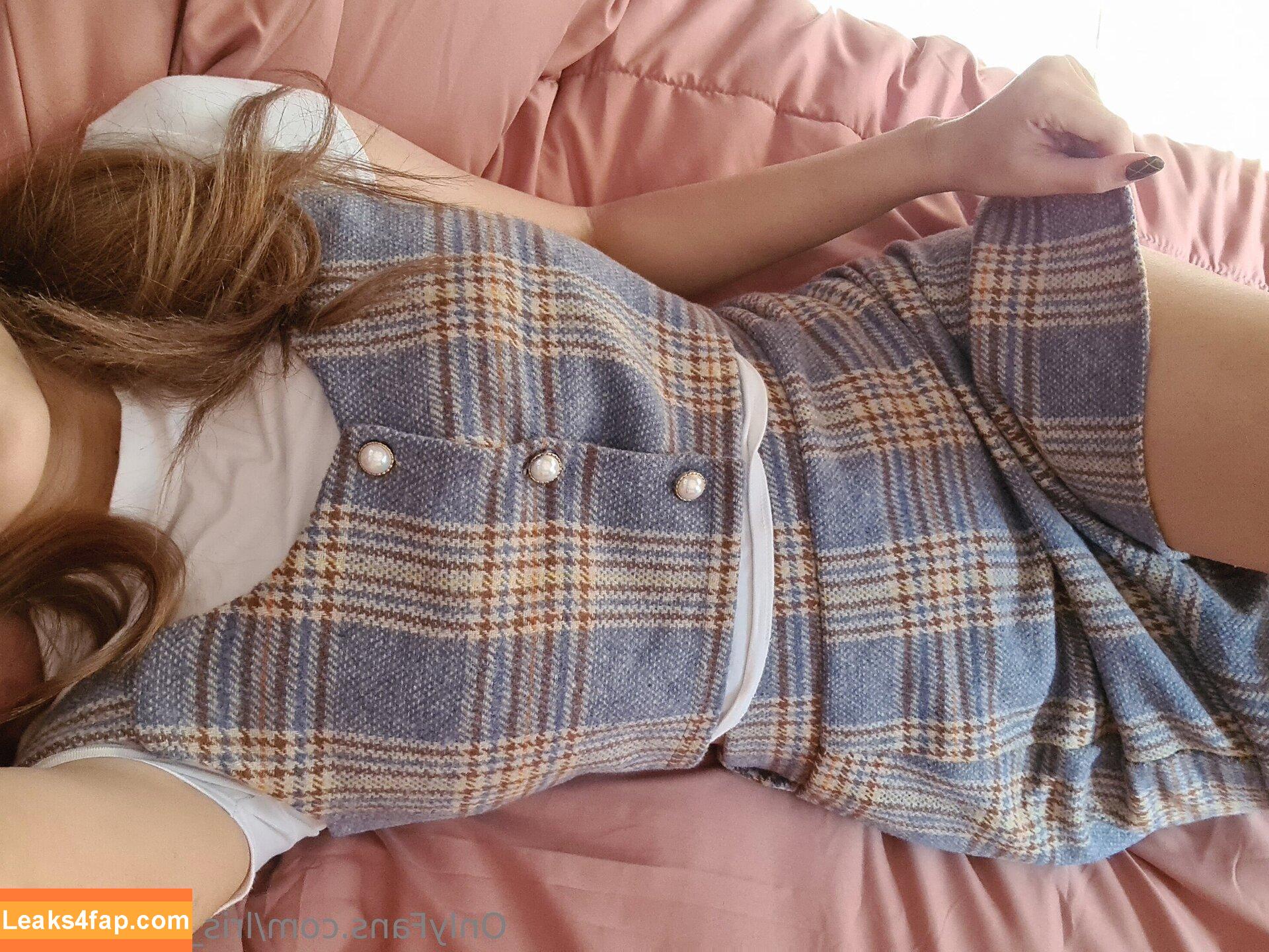 lris_adamsone / iris_adamsone leaked photo photo #0006