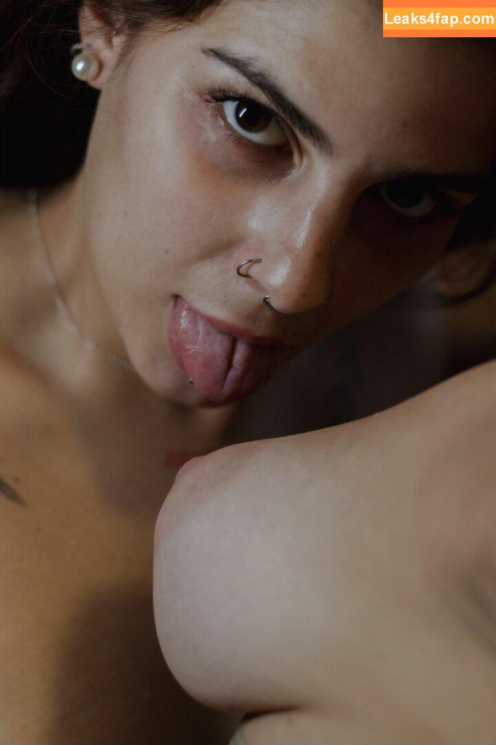 Lu 001500___ / 001500___ / redheadgirlyyyyyyyy leaked photo photo #0027