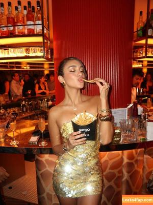Luana Barron photo #0071