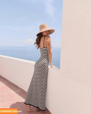 Luana Barron photo #0103