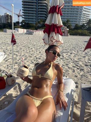 Luana Barron photo #0108