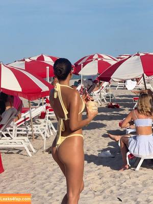 Luana Barron photo #0112