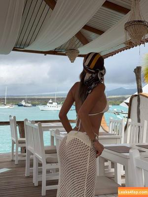 Luana Barron photo #0139