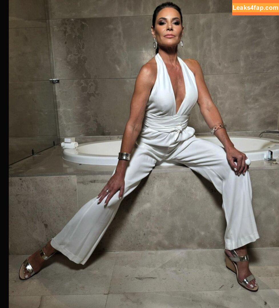 Luann De Lesseps /  leaked photo photo #0024