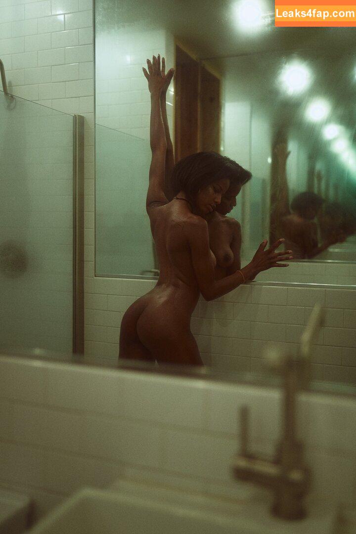 Luci Lane / heregoesluci / luciislane / lucyylane / theregoeslucii leaked photo photo #0006