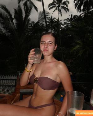 Lucia Correa photo #0030