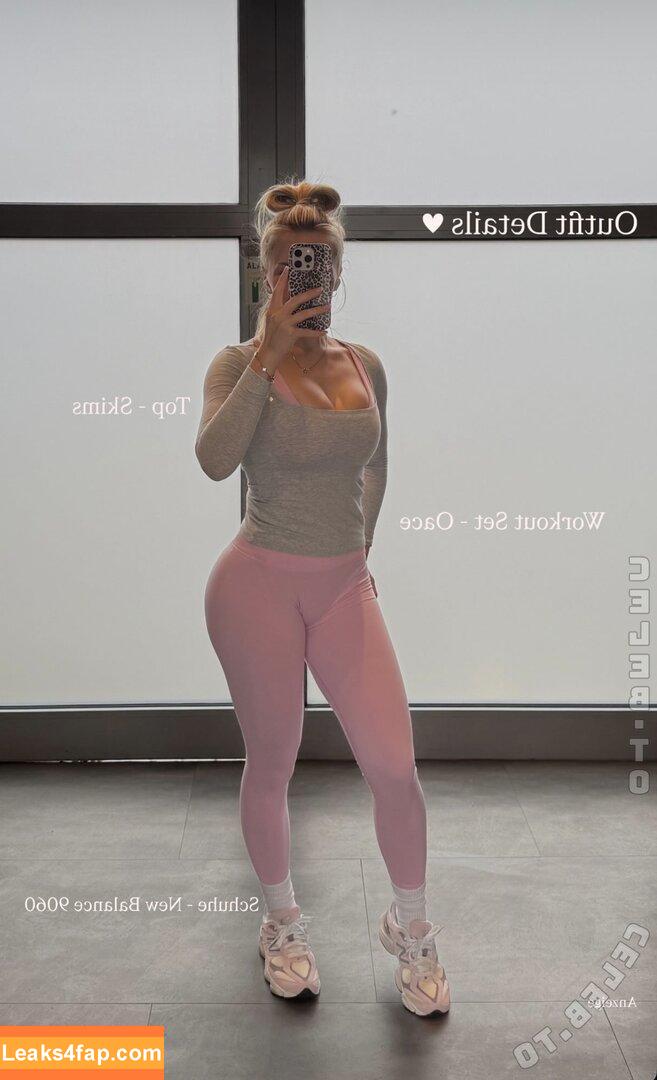 Lucia Leona / lucialeona_ leaked photo photo #0078