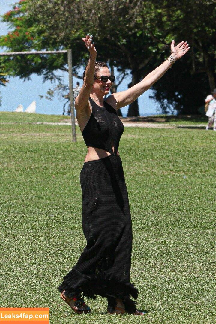 Luciana Gimenez / lucianagimenez leaked photo photo #0082